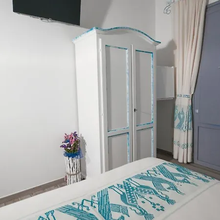 Hotel Made
